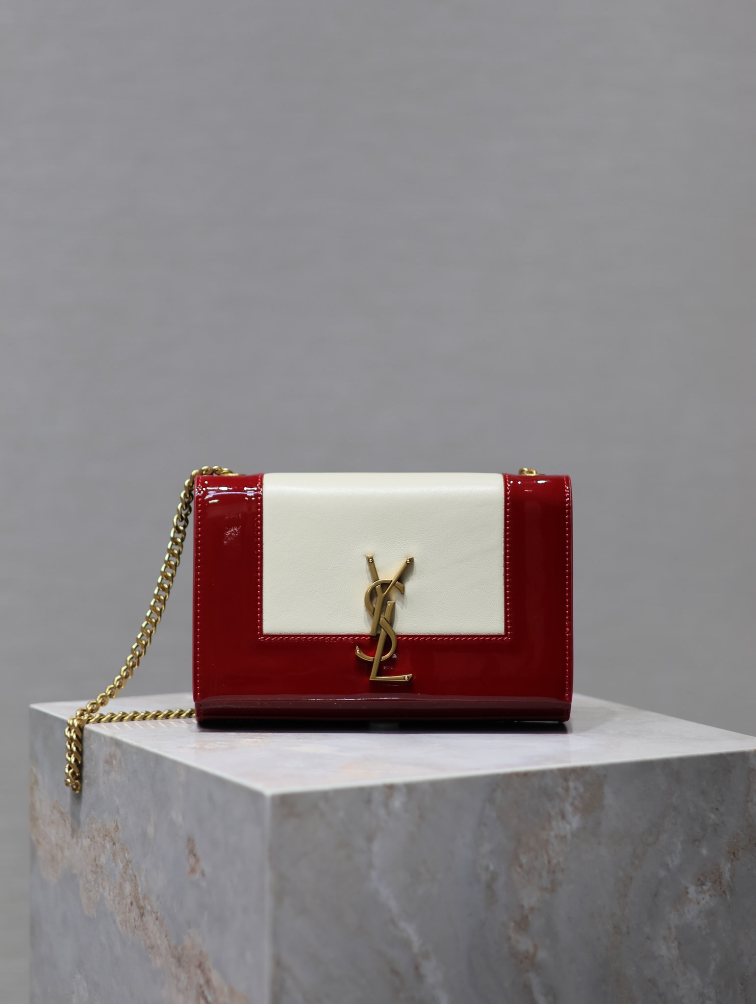 Bagsaaa Y51 Kate Small In Nappa Leather White/Red 742580 - 20x13.5x6cm