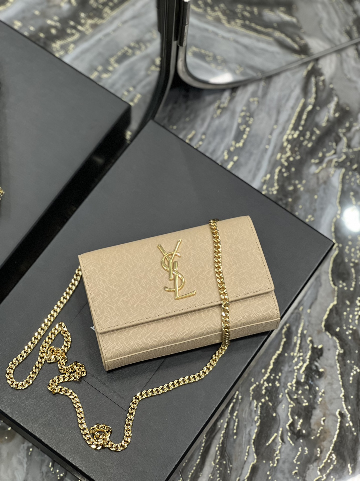 Bagsaaa Y51 Kate Small In Grain De Poudre Embossed Leather 469390 Beige - 20x12,5x5 CM