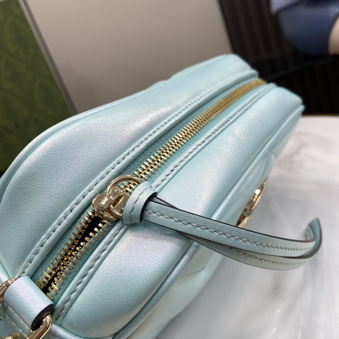 Bagsaaa Gvc*1 GG Marmont Small Shoulder Bag 447632 Blue Iridescent - 24 x 13 x 7cm