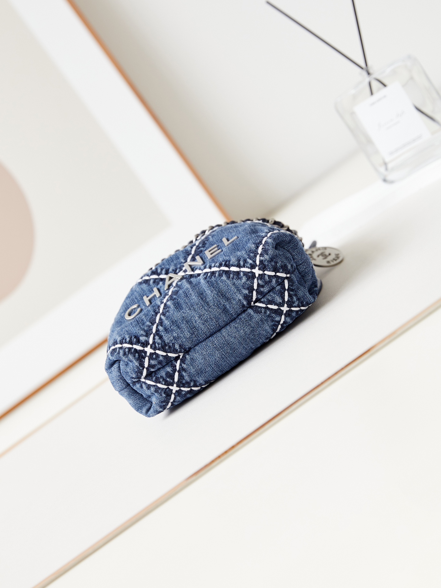 Bagsaaa Ch**el 22 Mini Handbag Blue Denim AS3980 - 20 × 19 × 6 cm