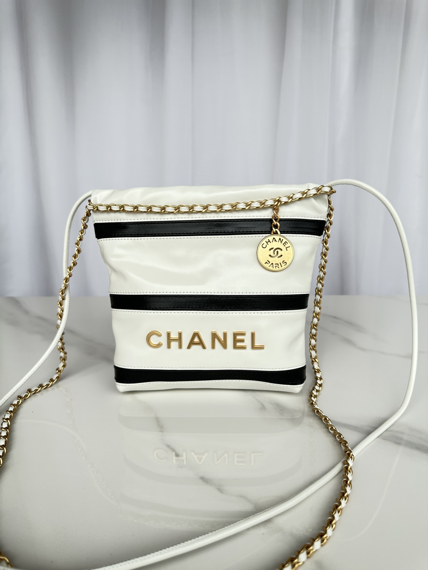 Bagsaaa Ch**el 22 Mini Handbag White & Black AS3980 - 20 × 19 × 6 cm