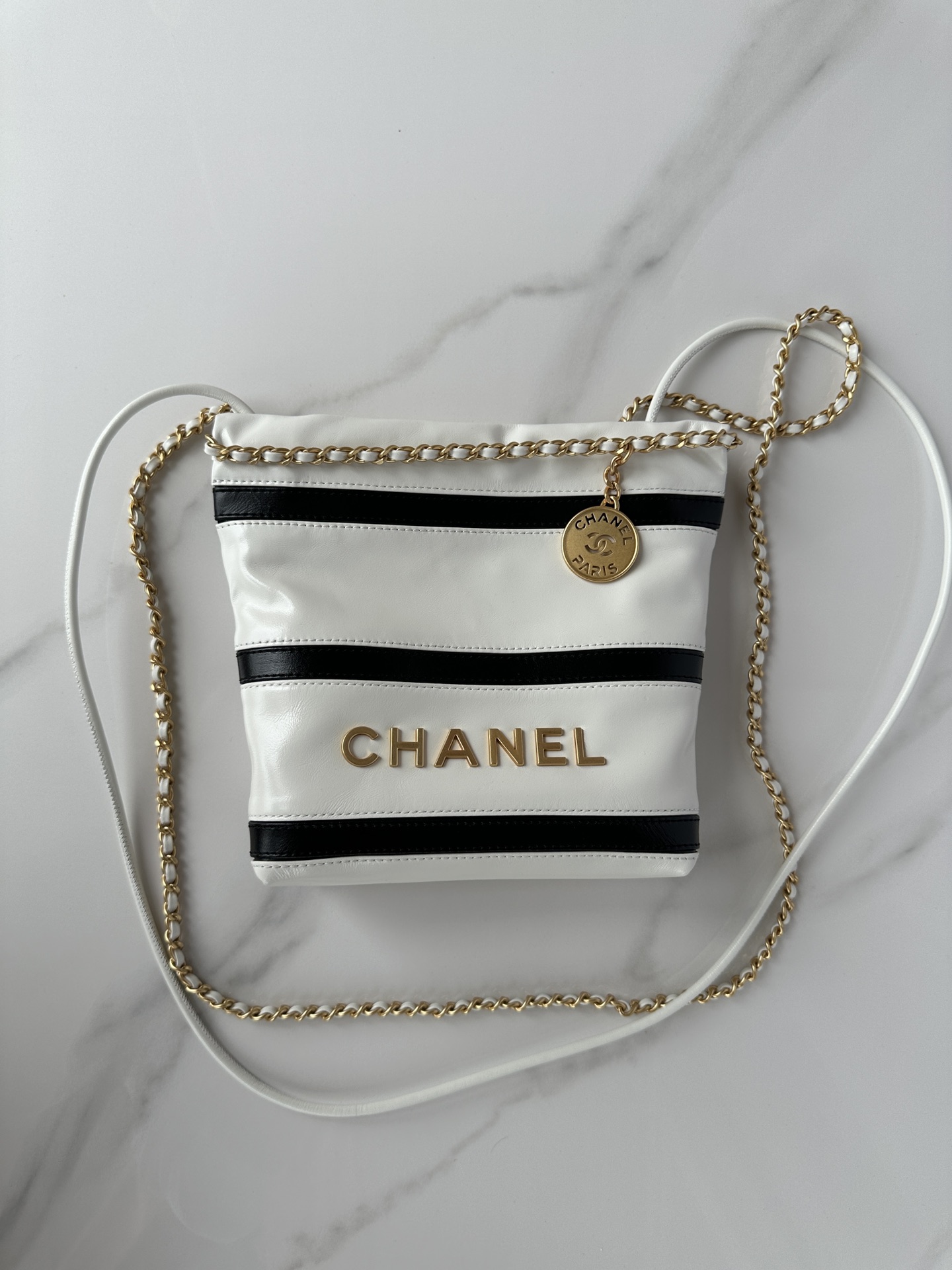 Bagsaaa Ch**el 22 Mini Handbag White & Black AS3980 - 20 × 19 × 6 cm