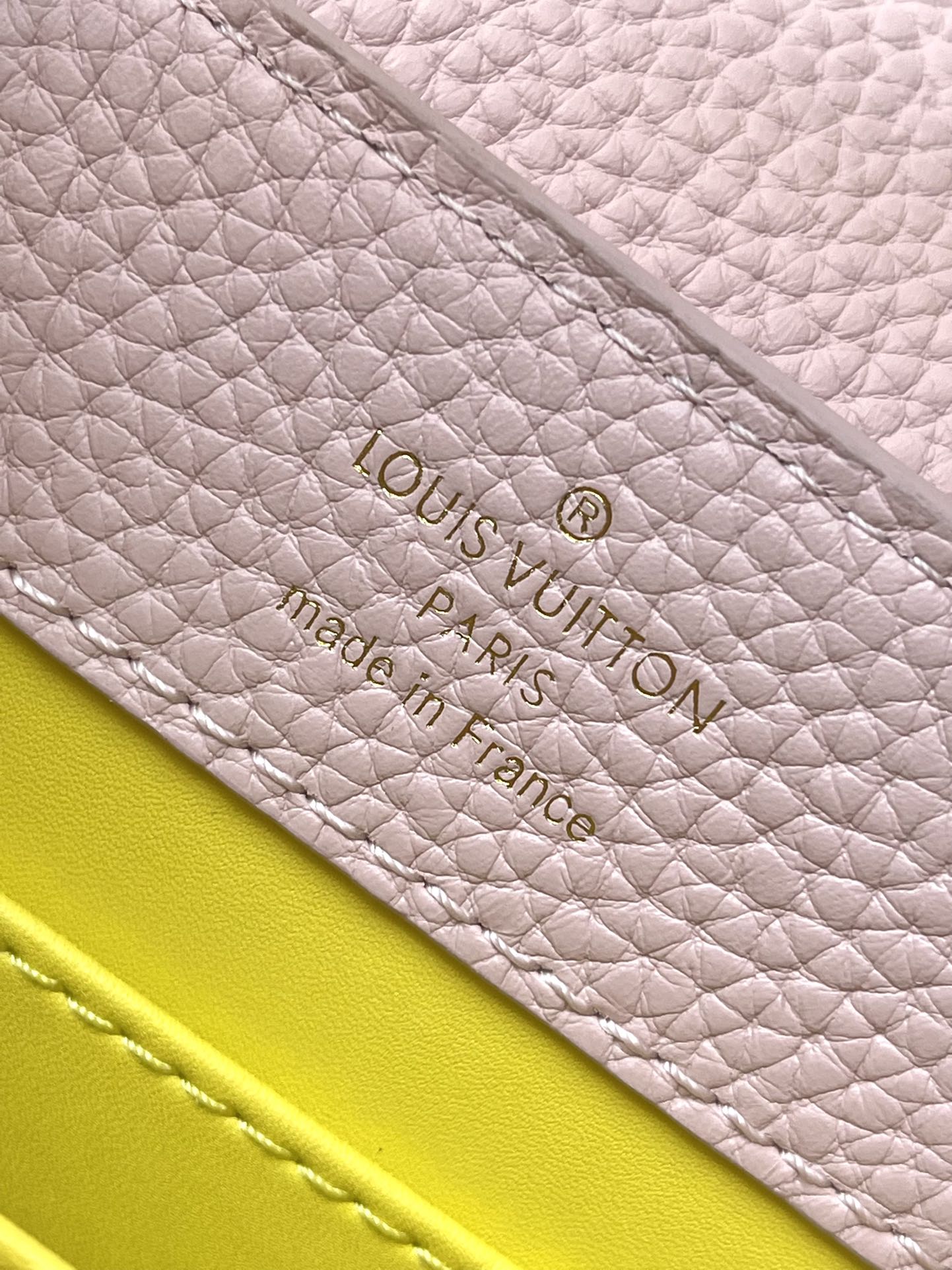 Bagsaaa L0vis Vvtt0n M23363 Capucines Mini Bag Jasmine Pink - 14 x 21 x 8 cm