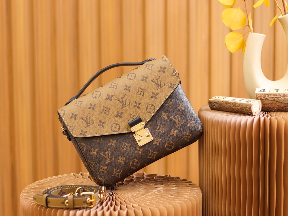 Bagsaaa L0vis Vvtt0n Pochette Métis M44876 Monogram Reverse Coated Canvas - 25 x 19 x 7 cm