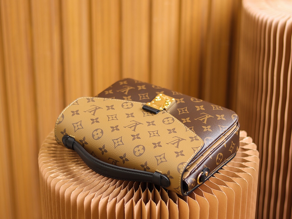 Bagsaaa L0vis Vvtt0n Pochette Métis M44876 Monogram Reverse Coated Canvas - 25 x 19 x 7 cm