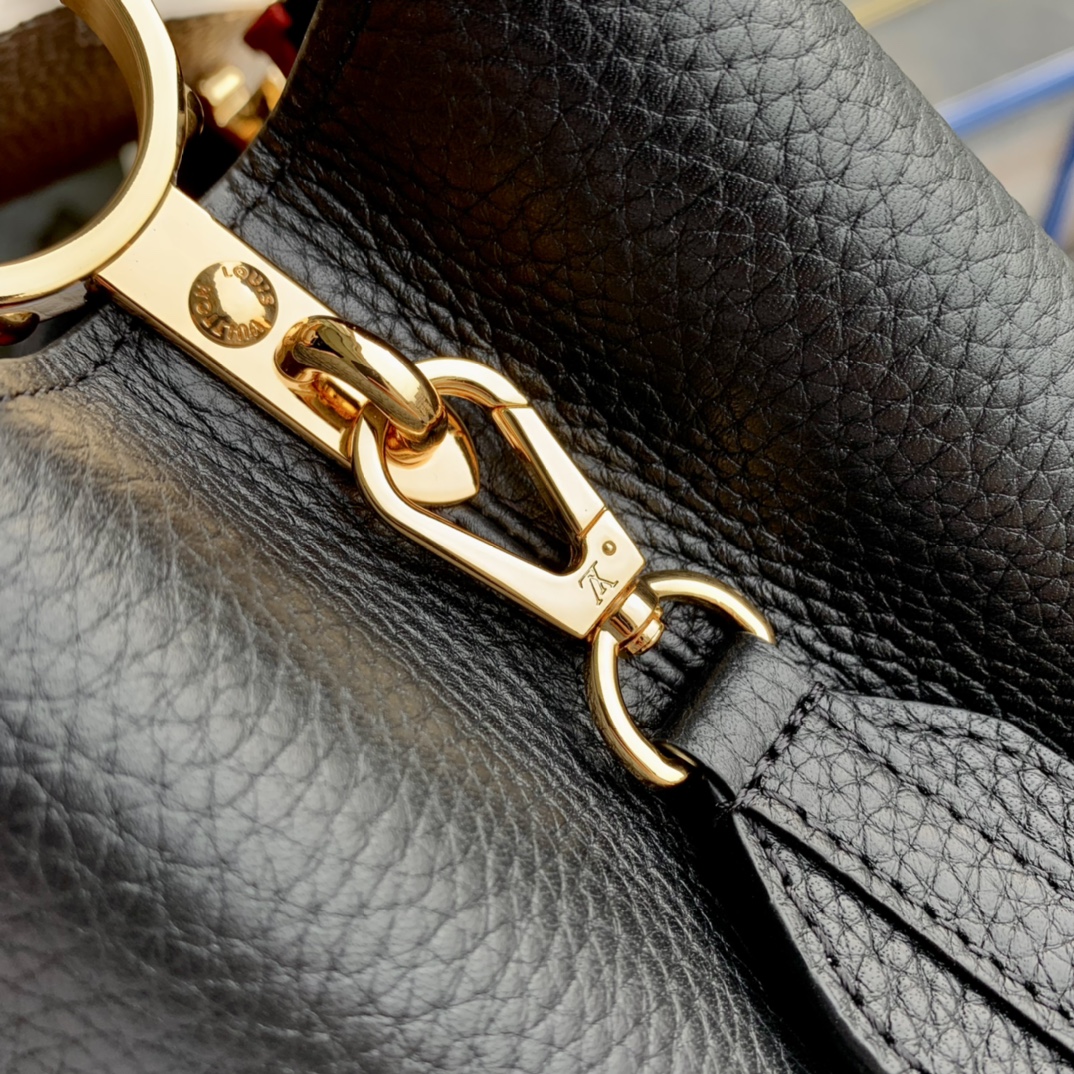 Bagsaaa L0vis Vvtt0n M21043 Capucines BB Black - 27 x 18 x 9 cm