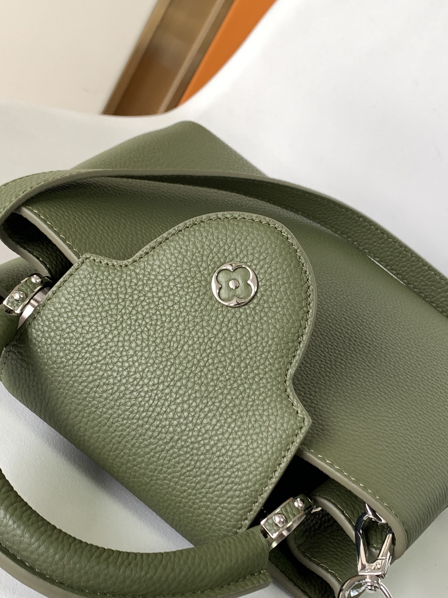 Bagsaaa L0vis Vvtt0n M57227 Capucines BB Khaki Green - 27 x 18 x 9 cm