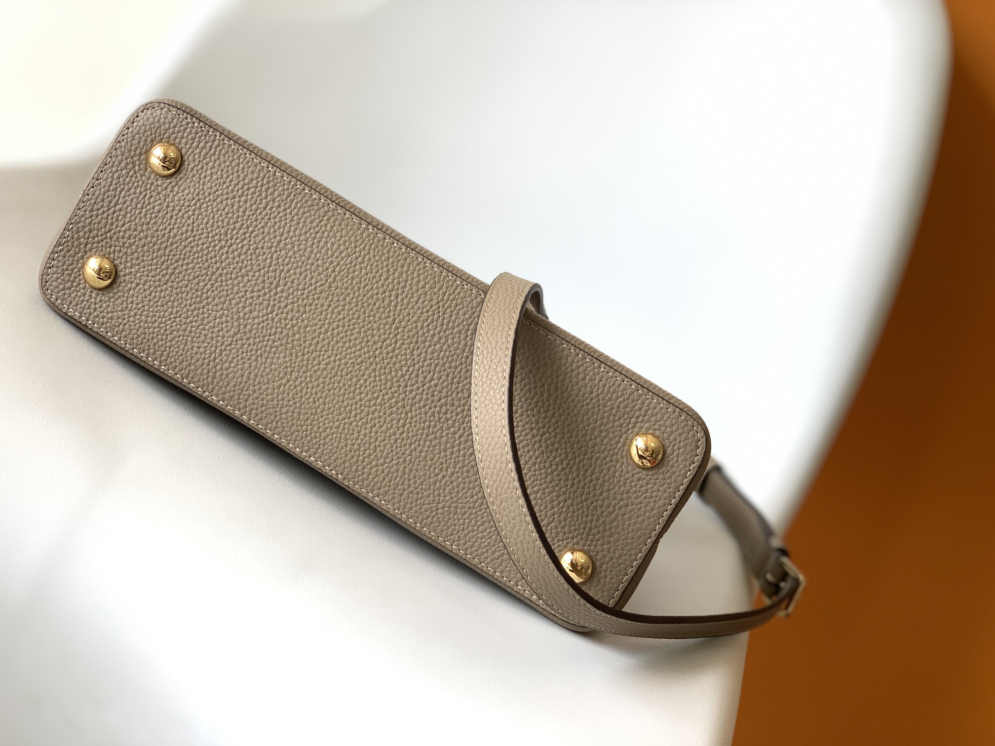 Bagsaaa L0vis Vvtt0n M42253 Capucines MM Galet Grey - 31.5 x 20 x 11 cm