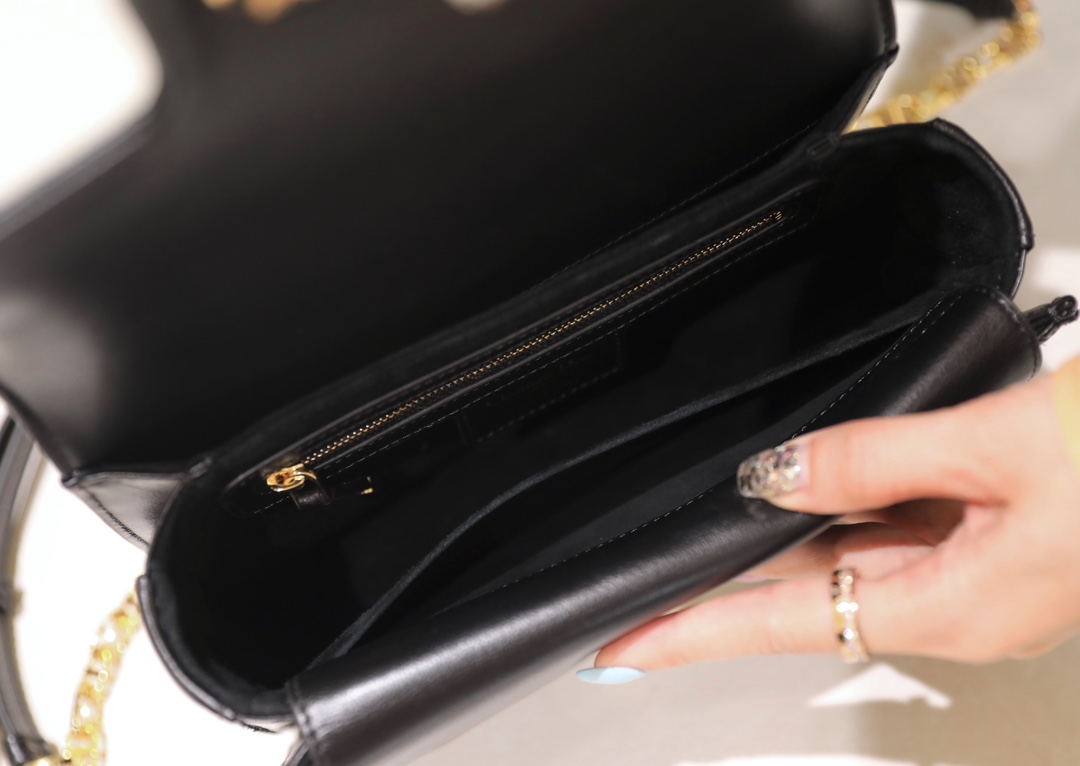 Bagsaaa Small D10r Jolie Top Handle Bag Black Cannage Calfskin - 22 x 14 x 8 cm