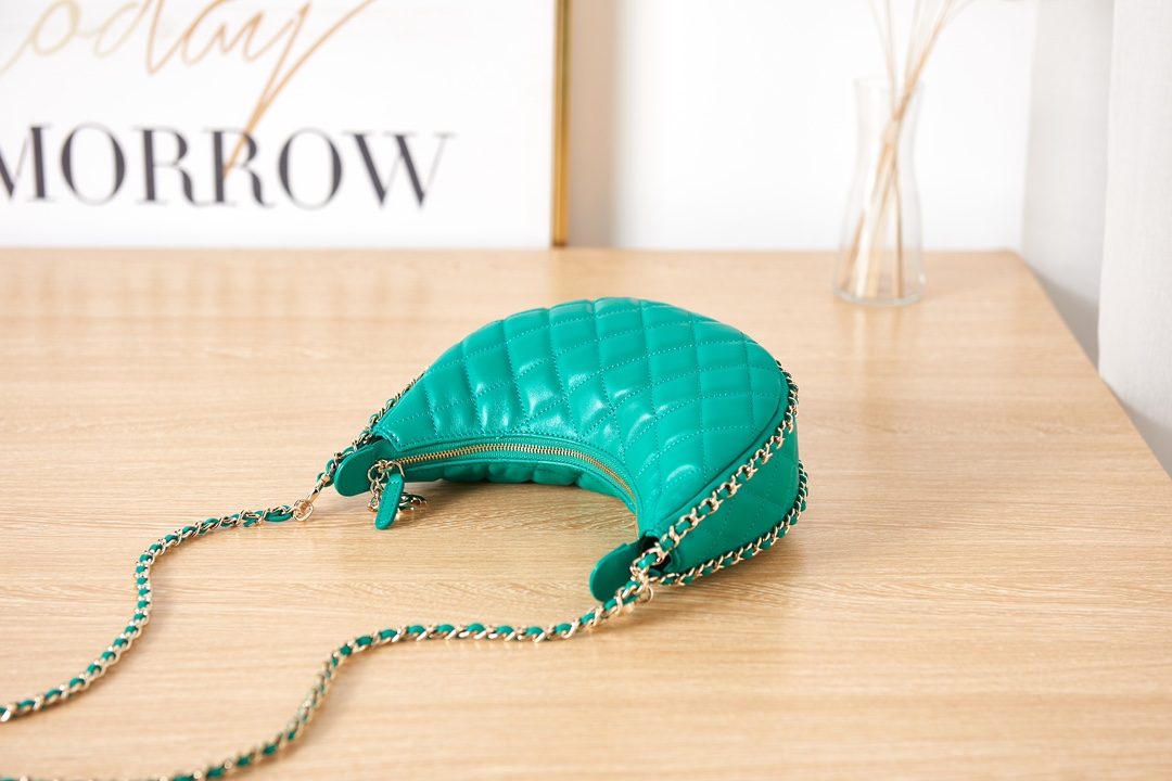 Bagsaaa Ch**el Small Hobo Bag AS3917 Green - 15×20×6 cm