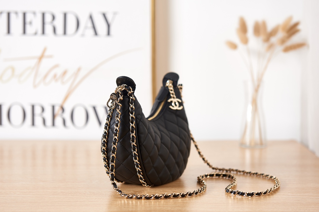 Bagsaaa Ch**el Small Hobo Bag AS3917 Black - 15×20×6 cm