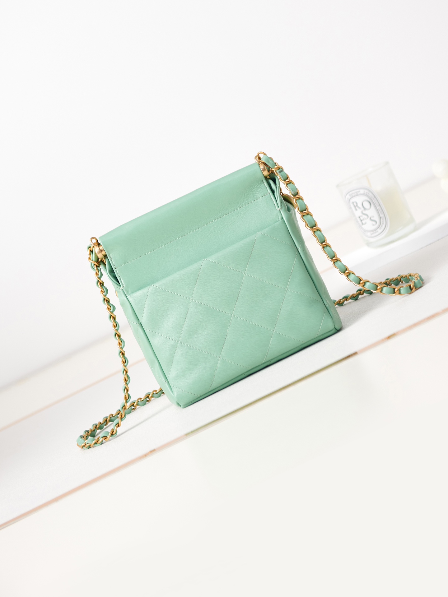 Bagsaaa Ch**el Small Bucket Bag AS3793 Light Green - 17×16×7 cm