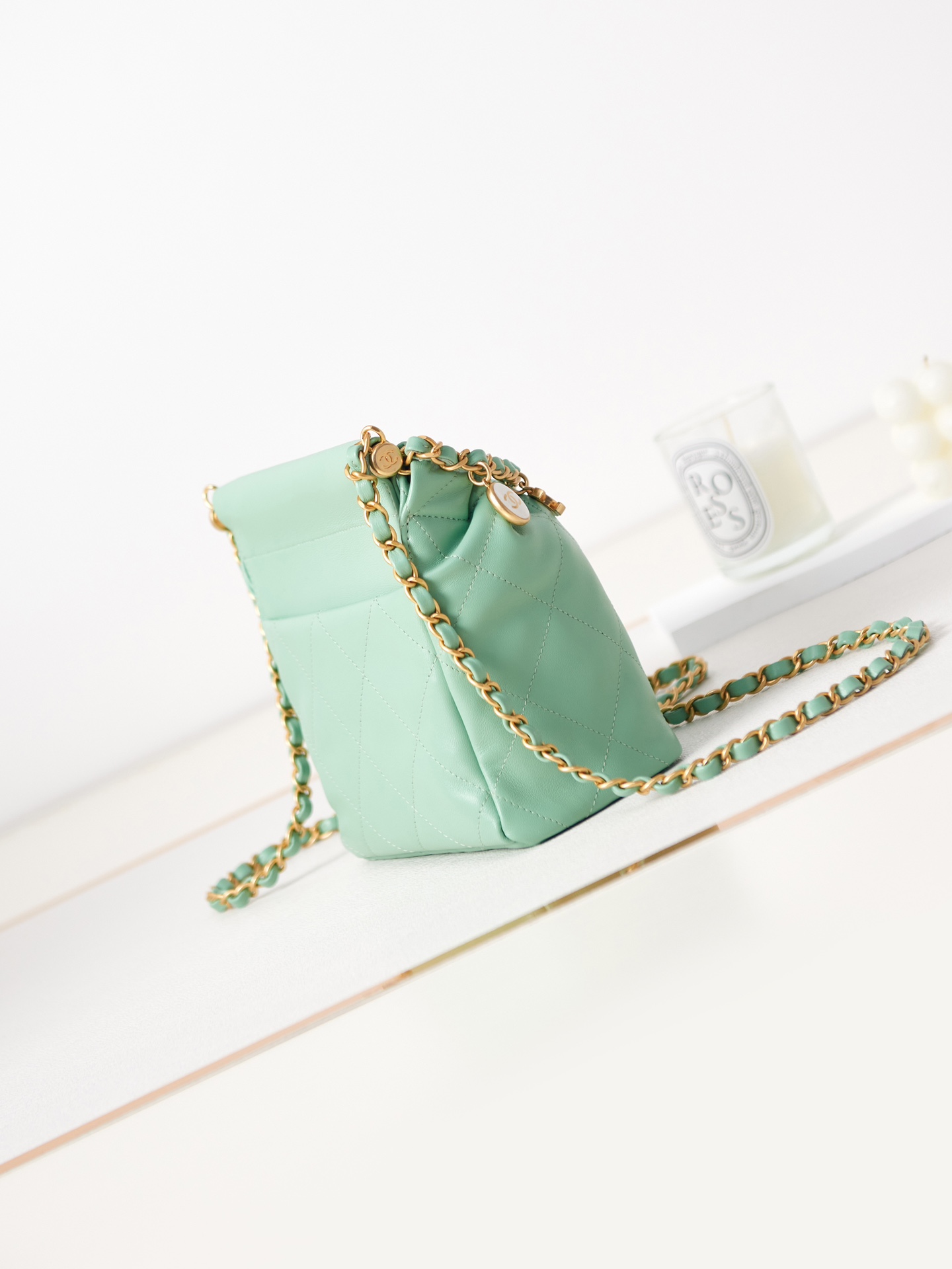 Bagsaaa Ch**el Small Bucket Bag AS3793 Light Green - 17×16×7 cm