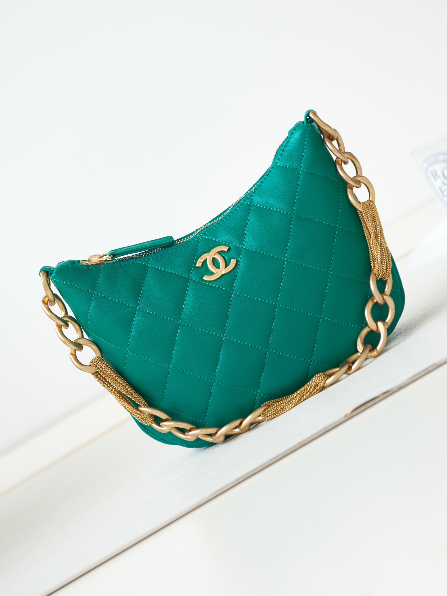 Bagsaaa Ch**el Hobo Handbag Green Lambskin AS4220 - 19 × 24 × 5 cm