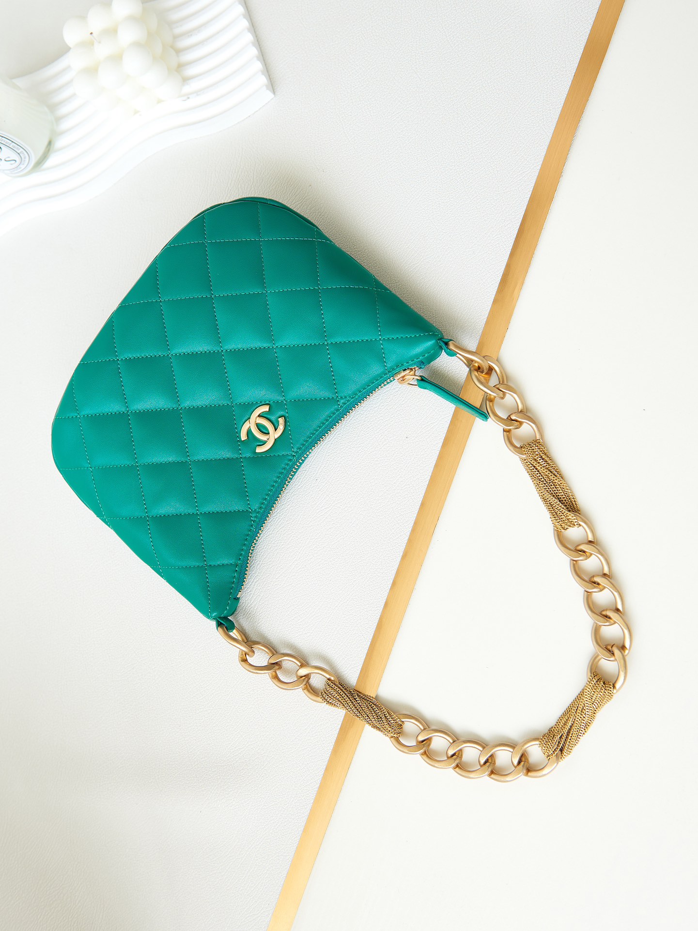 Bagsaaa Ch**el Hobo Handbag Green Lambskin AS4220 - 19 × 24 × 5 cm