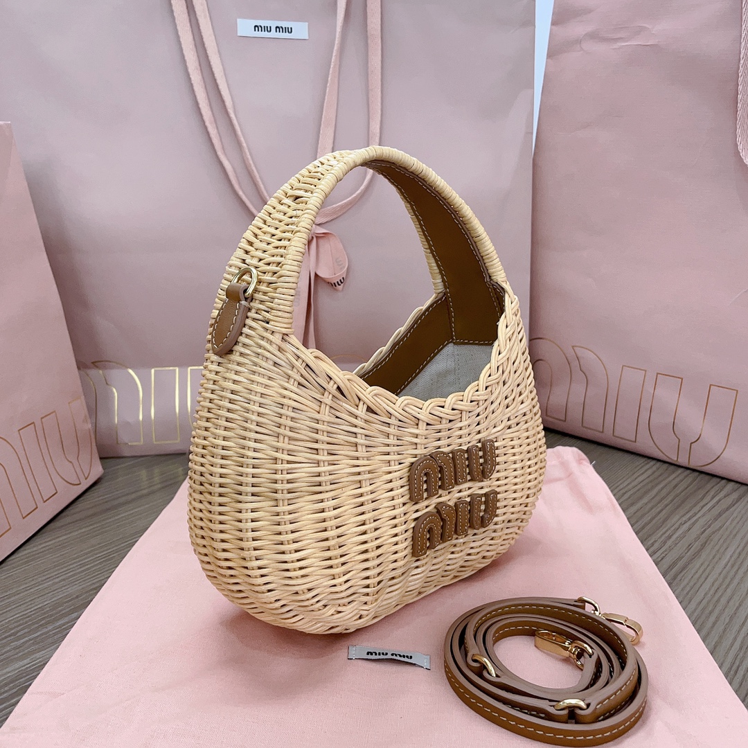 Bagsaaa M1um1u Wander Wicker Hobo Bag Size 20x17x6 cm