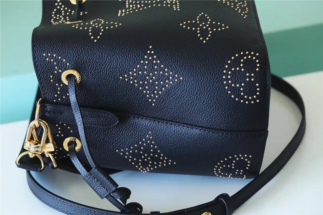 Bagsaaa L0vis Vvtt0n M46734 Néonoé BB Black Monogram Empreinte - 20 x 20 x 13 cm