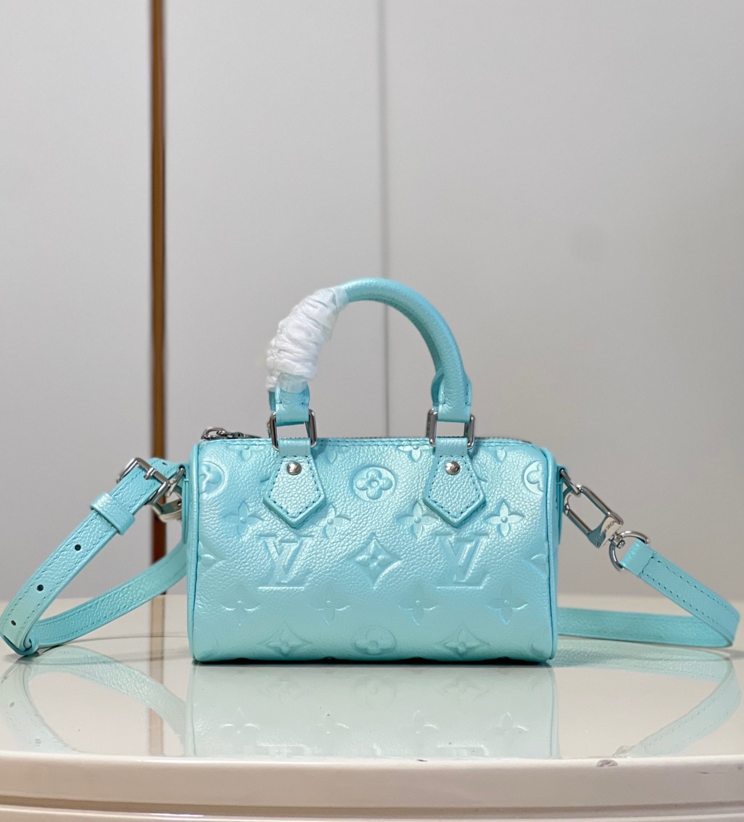 Bagsaaa L0vis Vvtt0n Nano Speedy M82342 Pearly Lagoon Turquoise - 16x10x7.5 cm