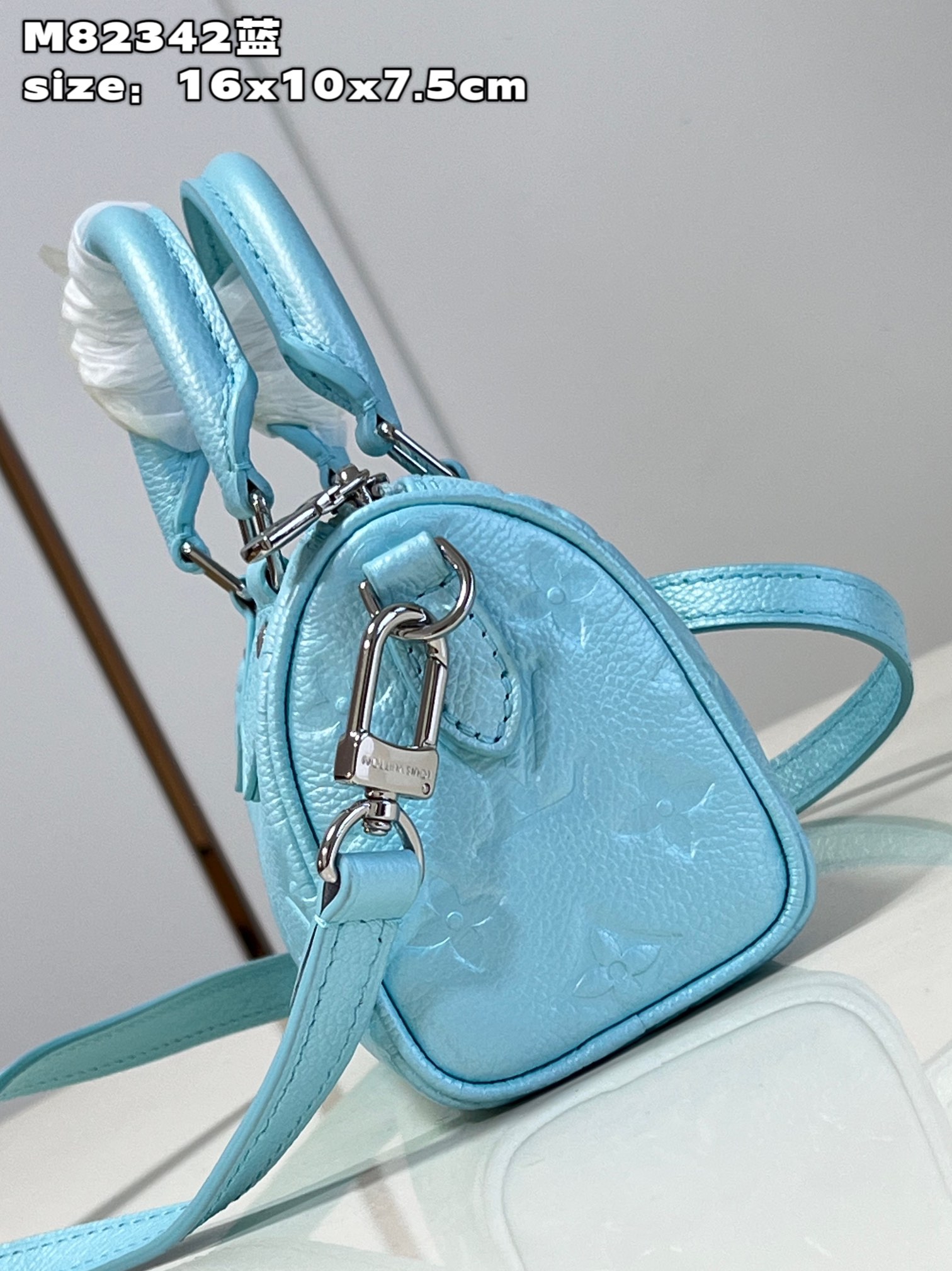 Bagsaaa L0vis Vvtt0n Nano Speedy M82342 Pearly Lagoon Turquoise - 16x10x7.5 cm