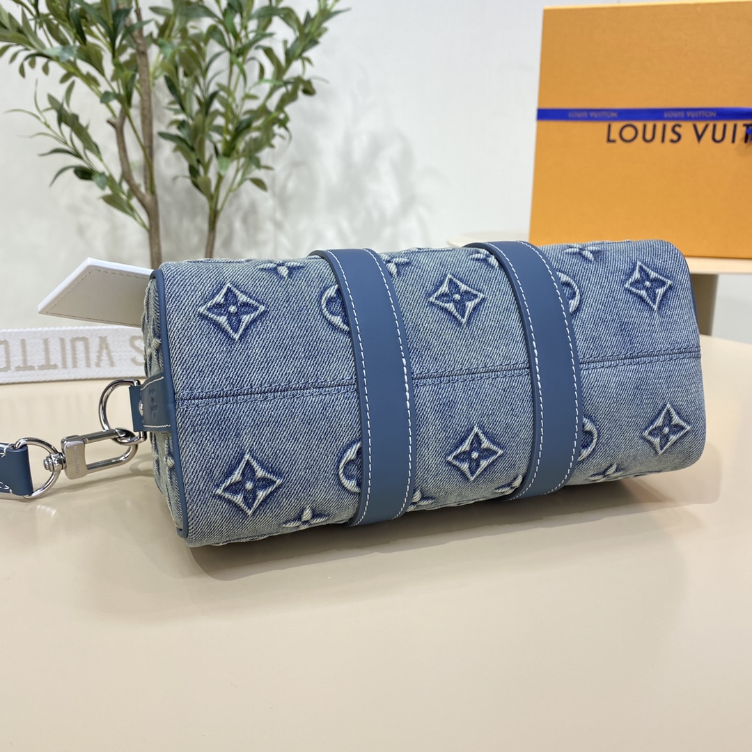 Bagsaaa LV Keepall Bandoulière 25 Monogram Washed Denim Canvas M22762 - 25 x 15 x 11 cm