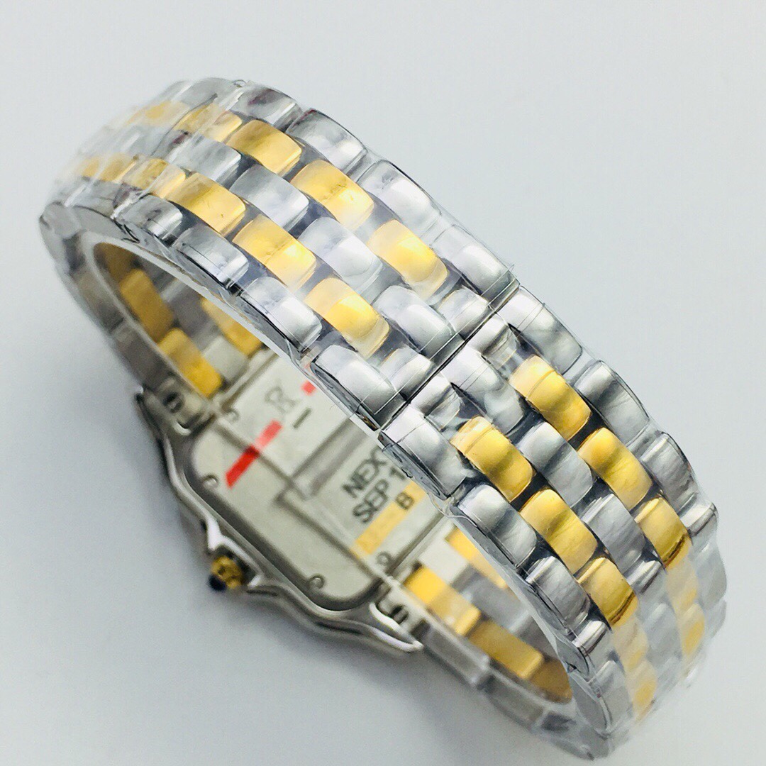Bagsaaa Ca*t1er Panthère De Ca*t1er Watch Gold - 22x30 mm
