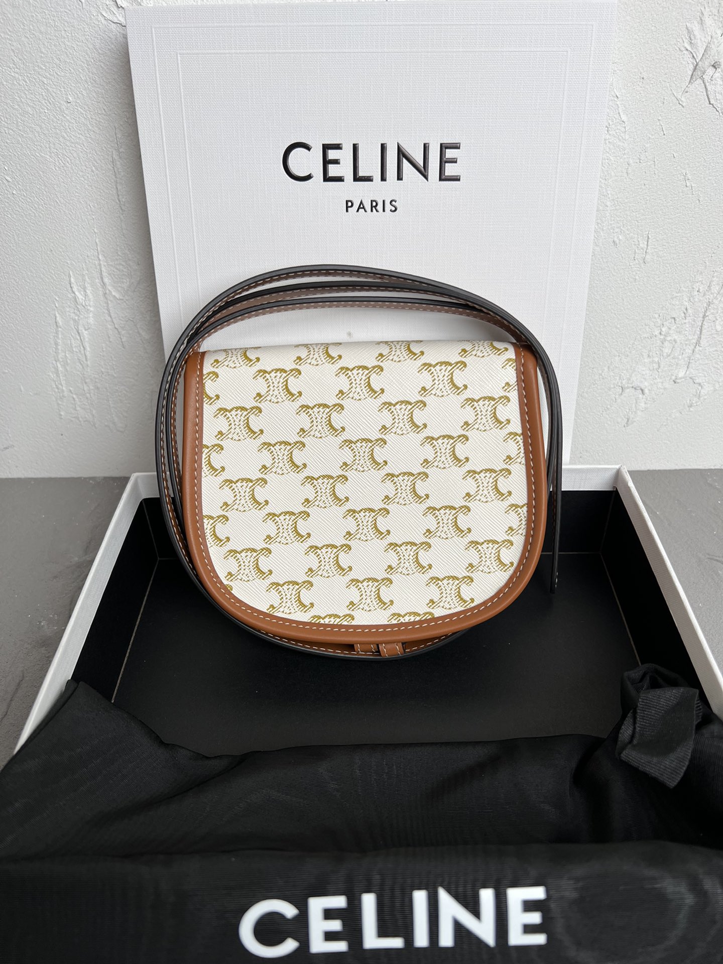 Bagsaaa Ce1i*e Mini Besace In Triomphe Canvas And Calfskin White - 16 X 14 X 4 CM