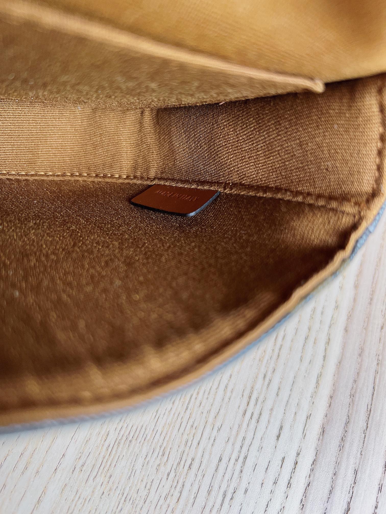 Bagsaaa Ce1i*e Mini Besace In Triomphe Canvas And Calfskin Tan - 16 X 14 X 4 CM