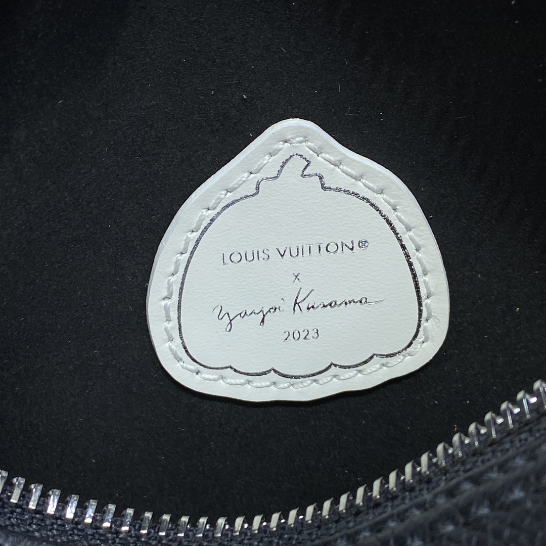 Bagsaaa L0vis Vvtt0n M81910 LV x YK Nano Speedy Black&White - 16 x 10 x 7.5 cm