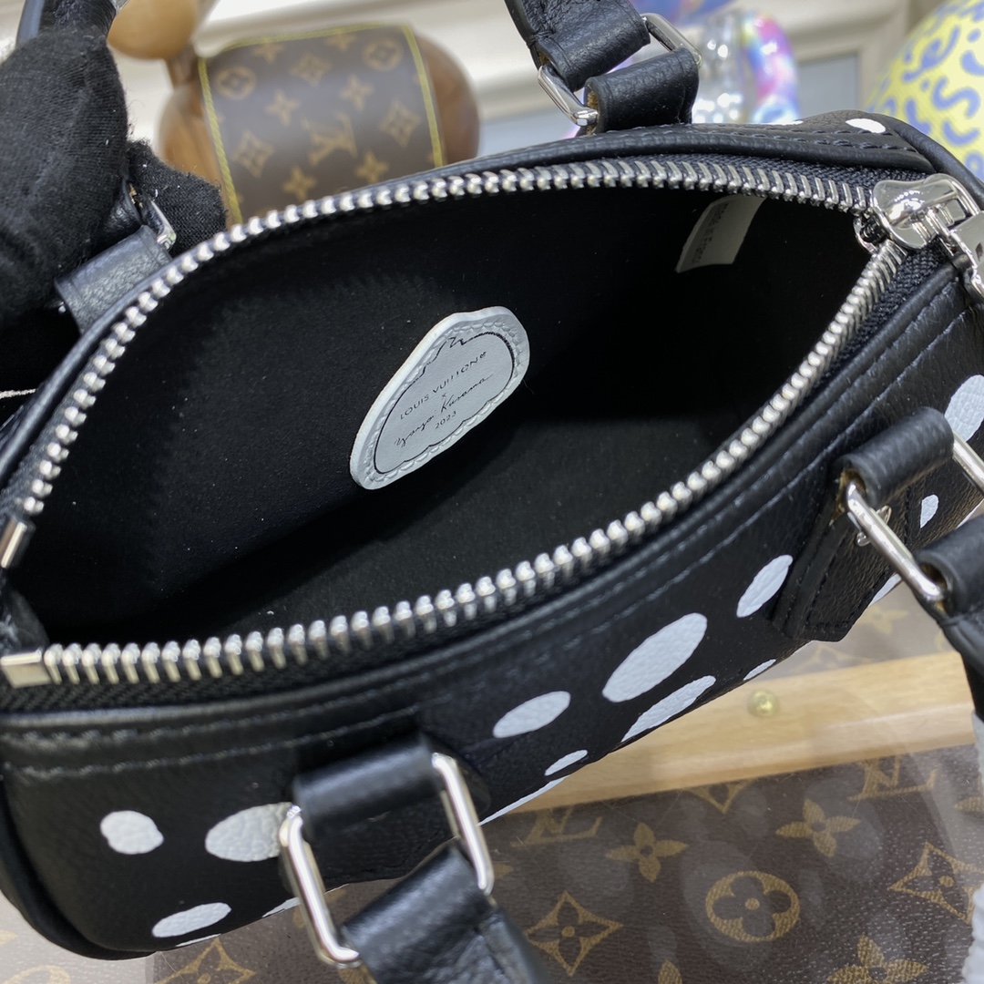 Bagsaaa L0vis Vvtt0n M81910 LV x YK Nano Speedy Black&White - 16 x 10 x 7.5 cm