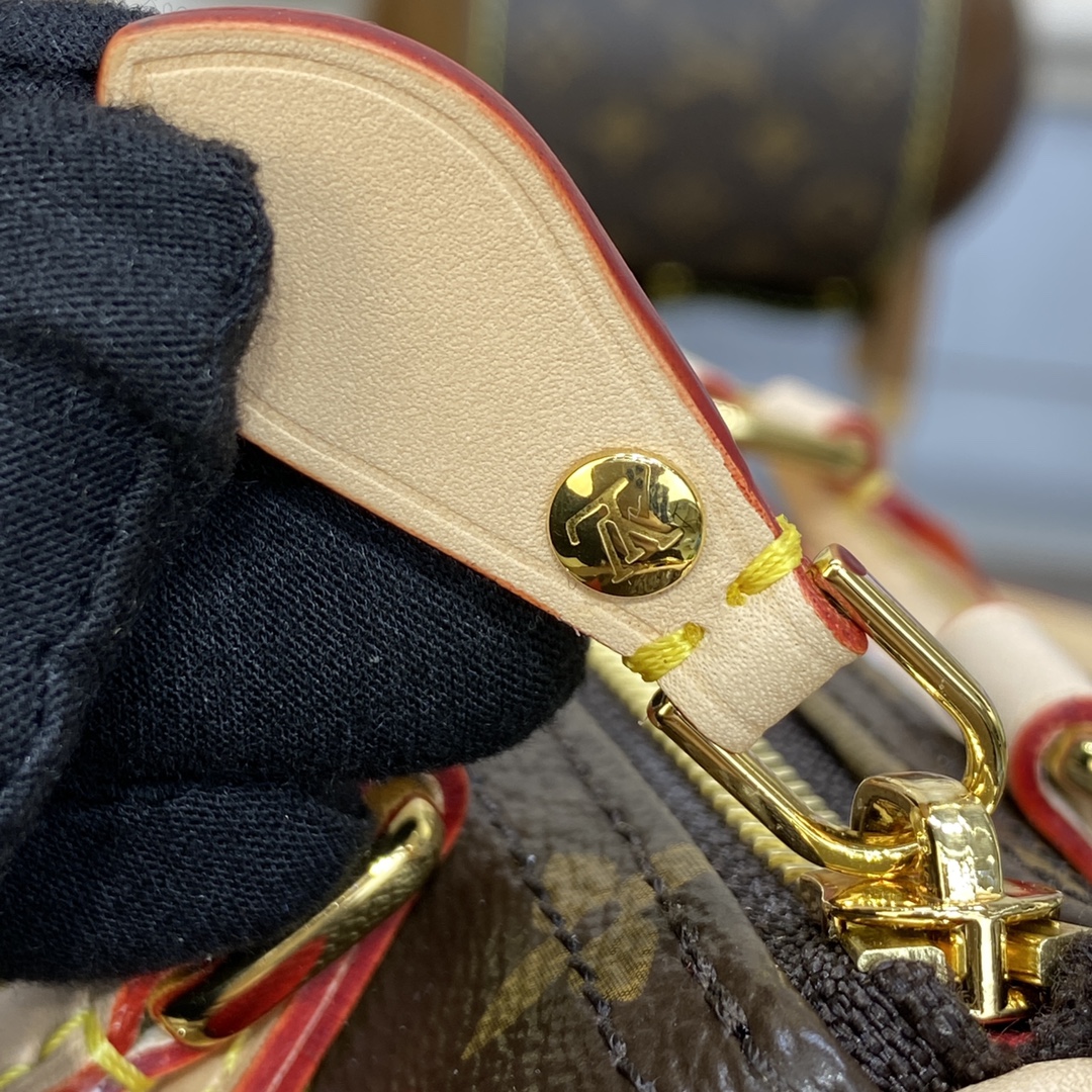 Bagsaaa L0vis Vvtt0n M81979 LV x YK Nano Speedy Monogram - 16 x 10 x 7.5 cm