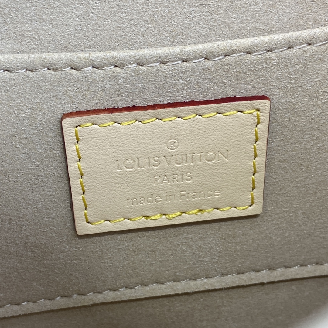 Bagsaaa L0vis Vvtt0n M22826 Mini Dauphine Bag Beige - 20 x 15 x 9 cm
