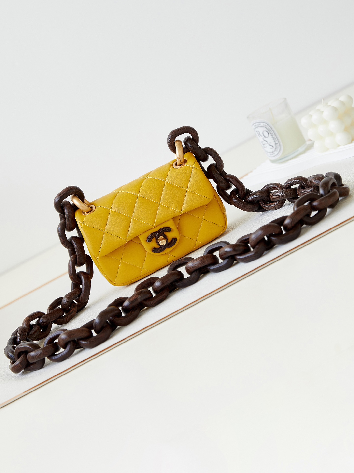 Bagsaaa Ch**el Mini Flap Bag Lambskin & Wenge Wood Yellow AS4165 - 11 × 18 × 7 cm