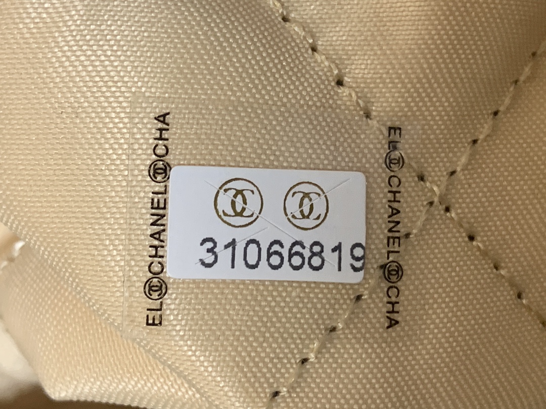 Bagsaaa Ch**el Large Backpack Ch**el 22 White & Gold AS3313 - 51 × 40 × 9 cm