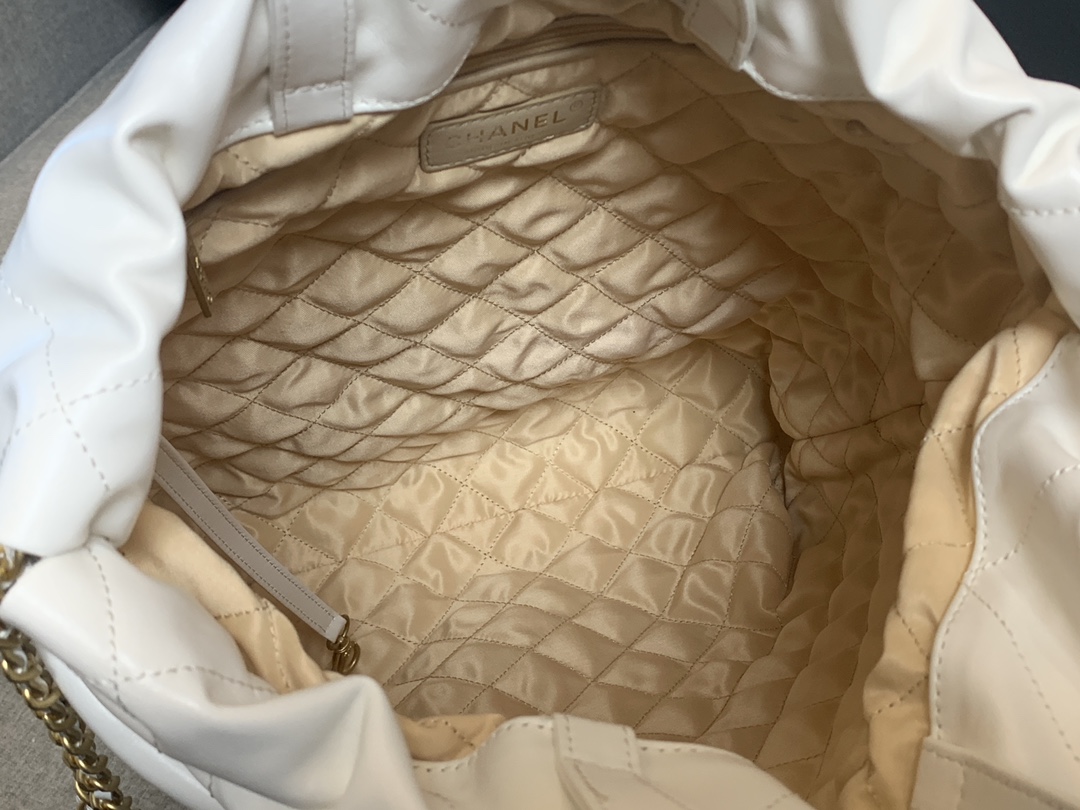 Bagsaaa Ch**el Large Backpack Ch**el 22 White & Gold AS3313 - 51 × 40 × 9 cm