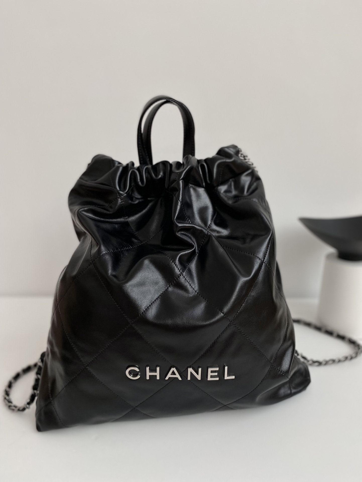 Bagsaaa Ch**el Large Backpack Ch**el 22 Black & Silver AS3313 - 51 × 40 × 9 cm