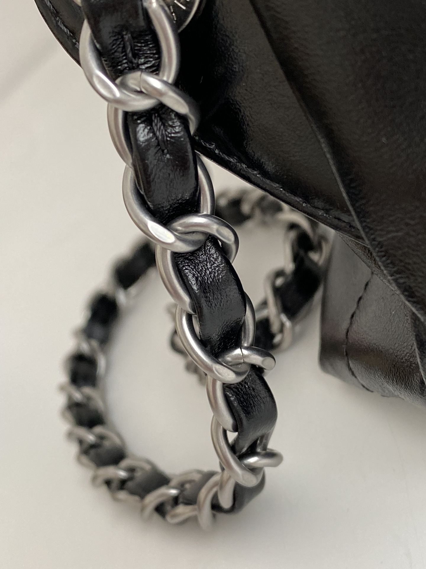 Bagsaaa Ch**el Large Backpack Ch**el 22 Black & Silver AS3313 - 51 × 40 × 9 cm