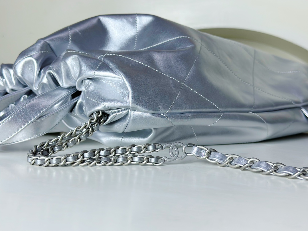 Bagsaaa Ch**el Large Backpack Ch**el 22 Silver AS3313 - 51 × 40 × 9 cm