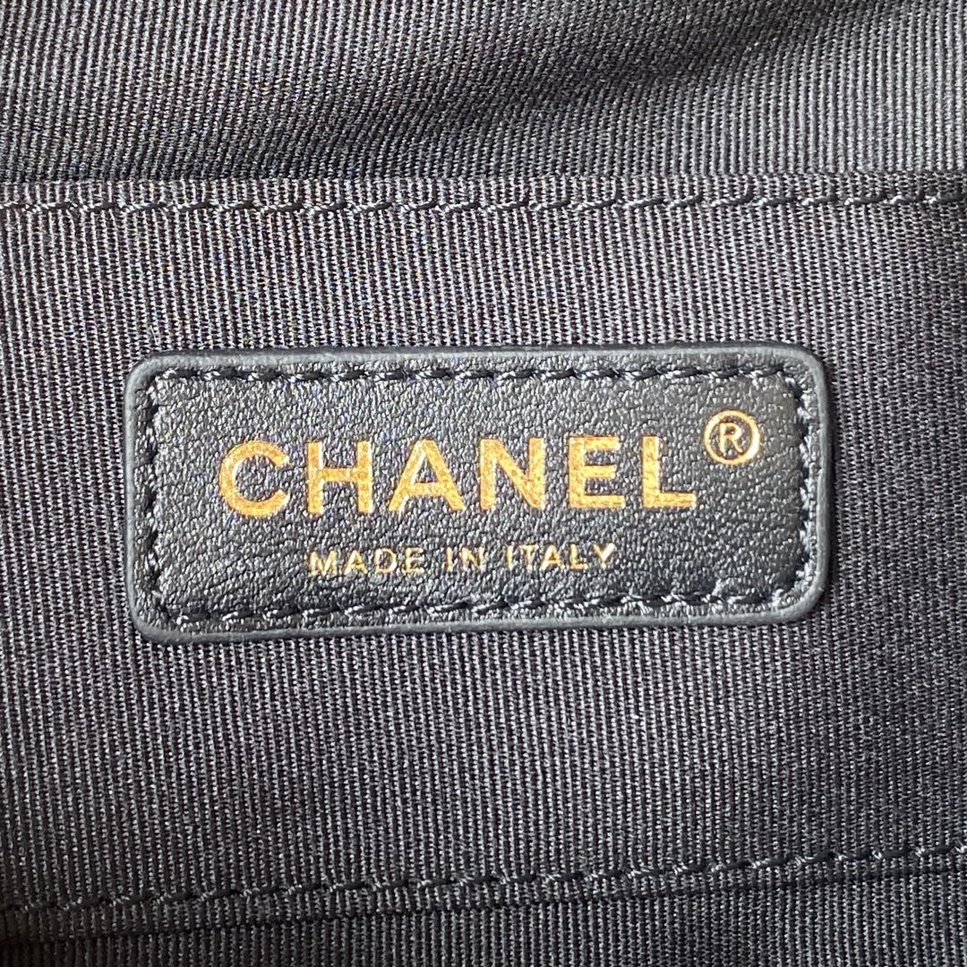 Bagsaaa Ch**el Small Backpack Grained Shiny Calfskin AS3787 Black - 17.5-16.5-10 cm