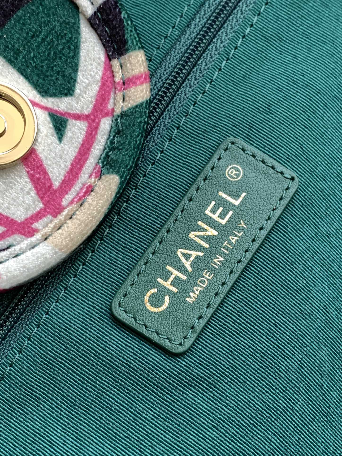 Bagsaaa Ch**el Large Tote Green & Multicolor A66941 - 30 × 50 × 22 cm