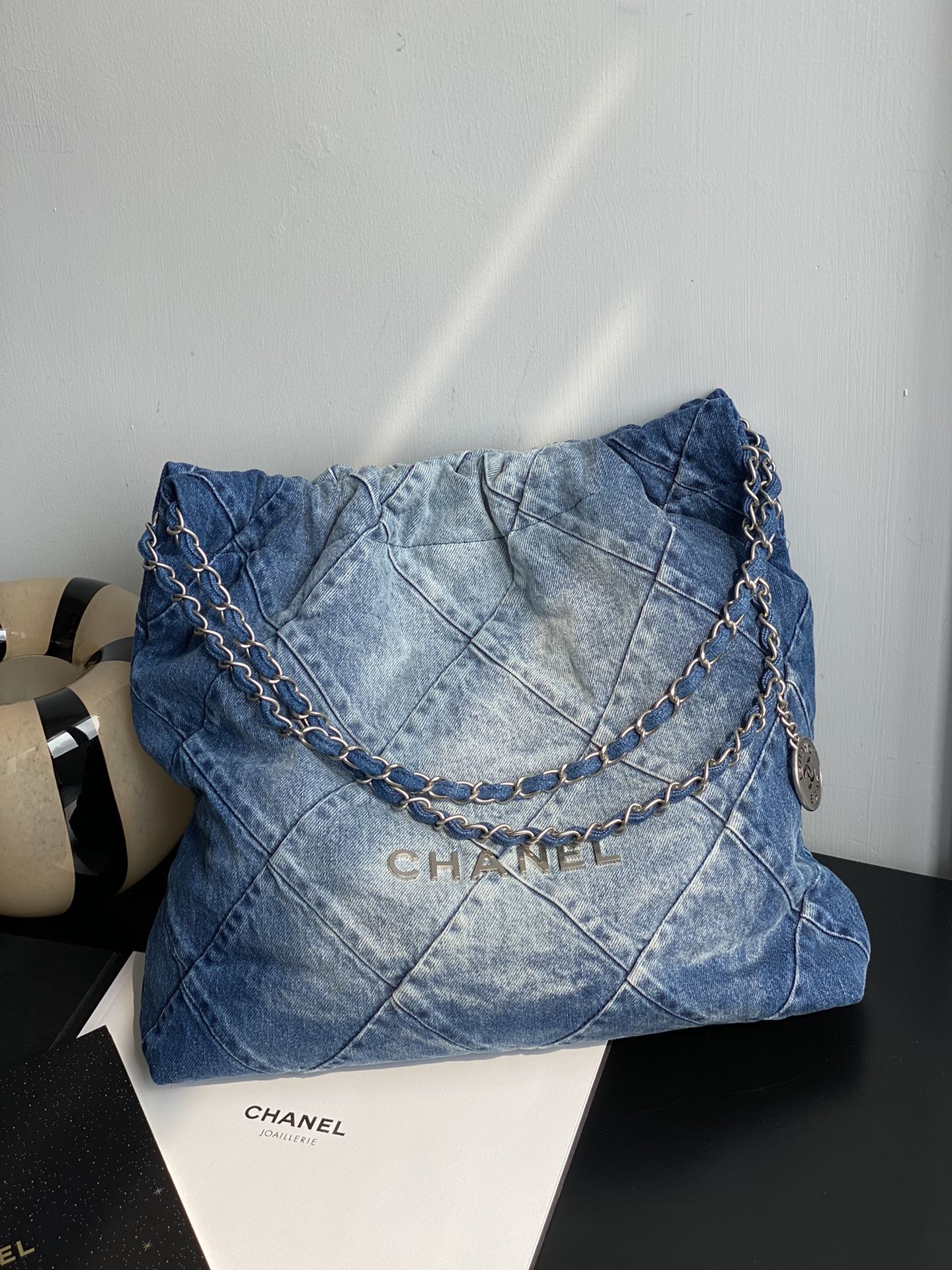 Bagsaaa Ch**el 22 Handbag Washed Denim AS3261 - 39×42×8 cm