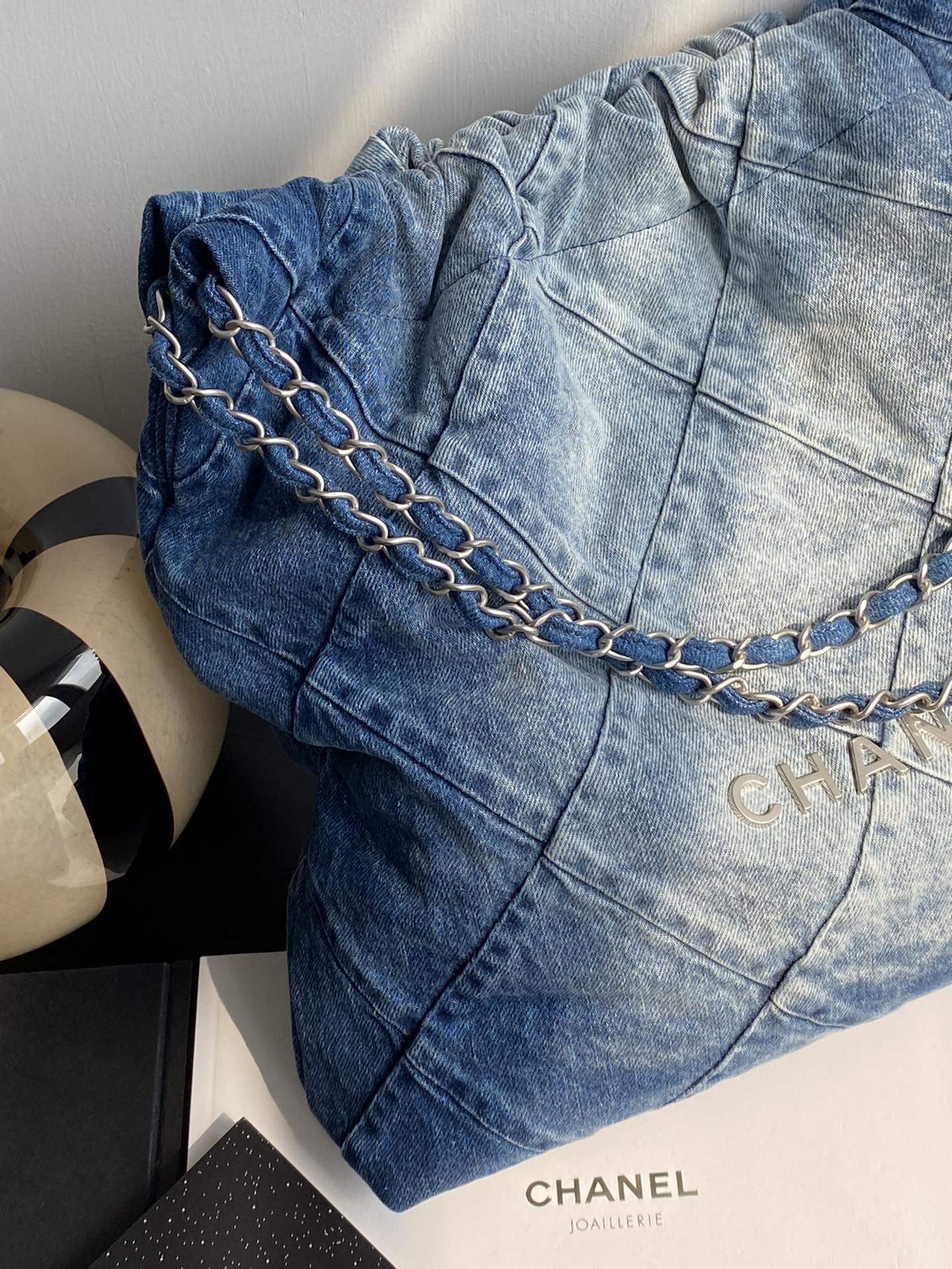 Bagsaaa Ch**el 22 Handbag Washed Denim AS3261 - 39×42×8 cm