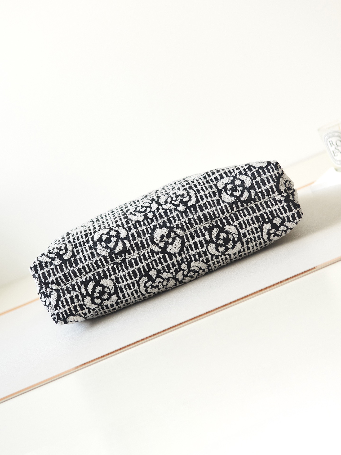 Bagsaaa Ch**el 22 Handbag AS3261 Cashmere Jacquard Black & White - 39 × 42 × 8 cm