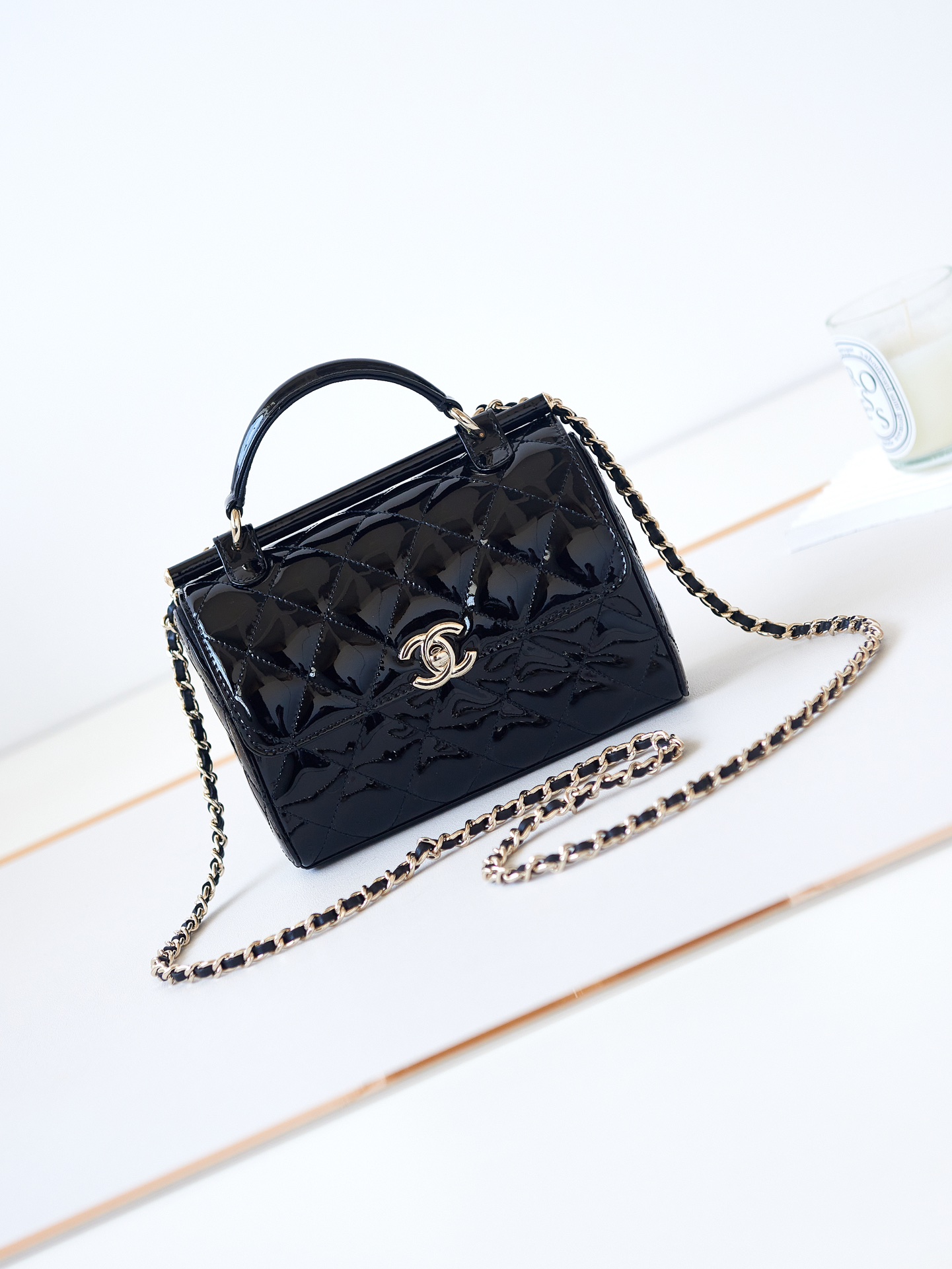 Bagsaaa Ch**el Small Box Bag Black Patent AS4511 - 13 × 18 × 8.5 cm