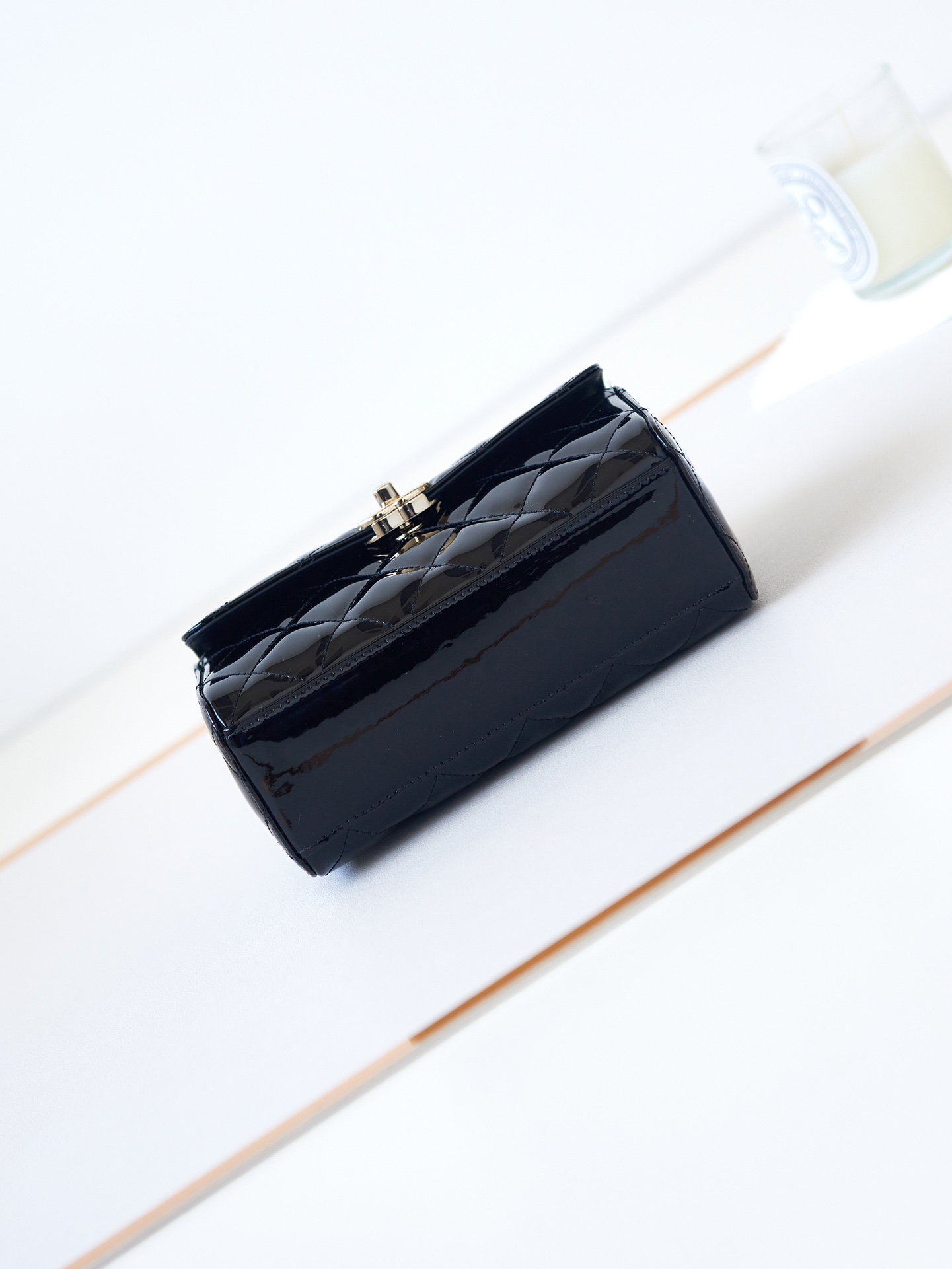 Bagsaaa Ch**el Small Box Bag Black Patent AS4511 - 13 × 18 × 8.5 cm