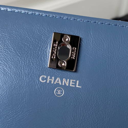 Bagsaaa Ch**el Clutch With Chain AP3566 Blue - 11 × 18.5 × 6 cm