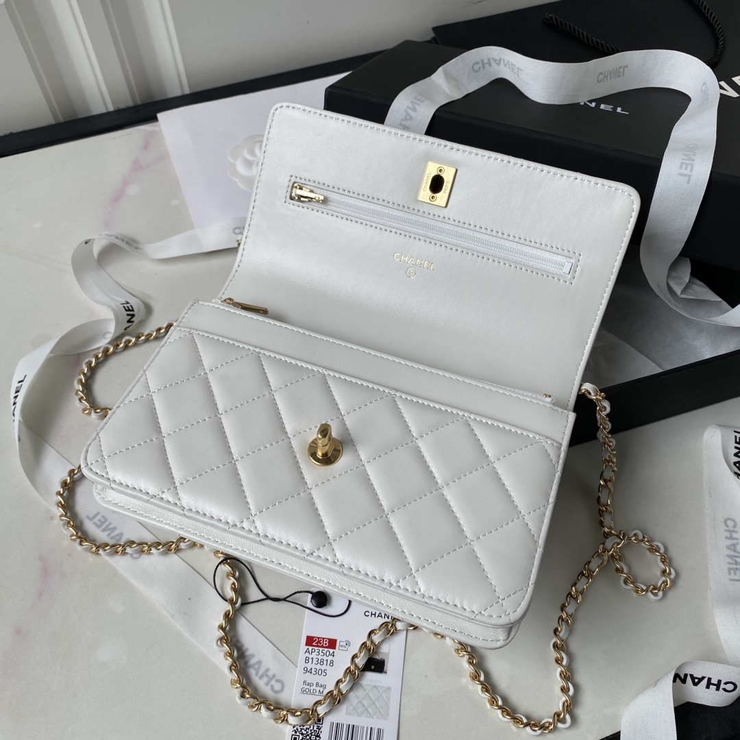 Bagsaaa Ch**el Wallet On Chain White AP3504 - 12.3 × 19.2 × 3.5 cm