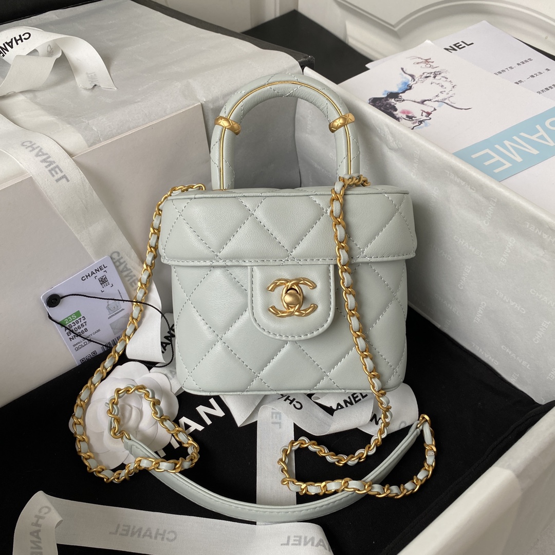 Bagsaaa Ch**el Small Vanity Case Light Gray AS3973 - 12.5×15×8 cm