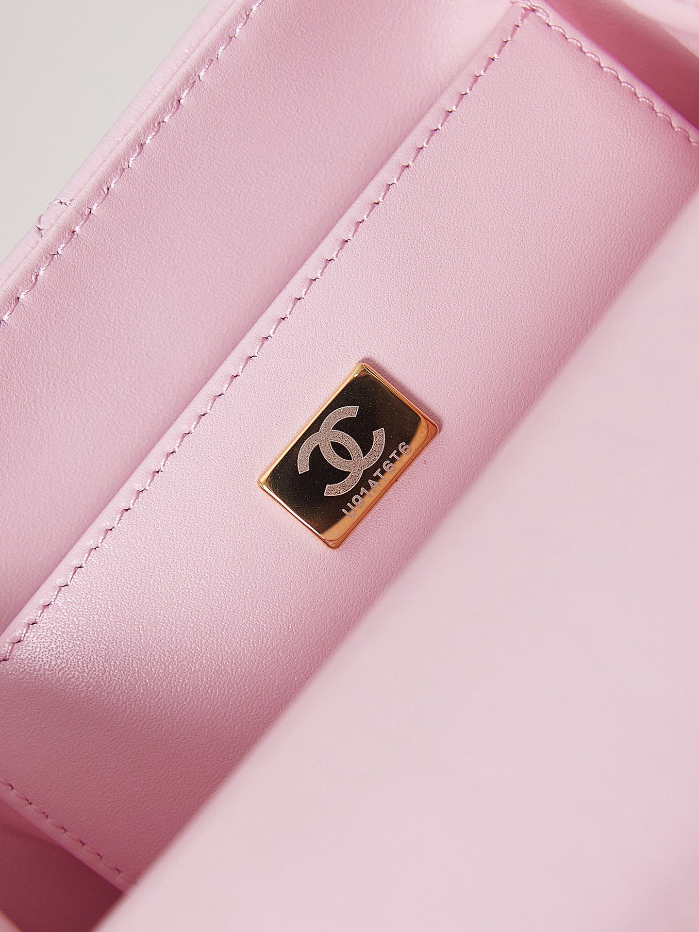 Bagsaaa Ch**el Mini Flap Bag With Top Handle Light Pink AS4035 - 15×15.5×7.5 cm
