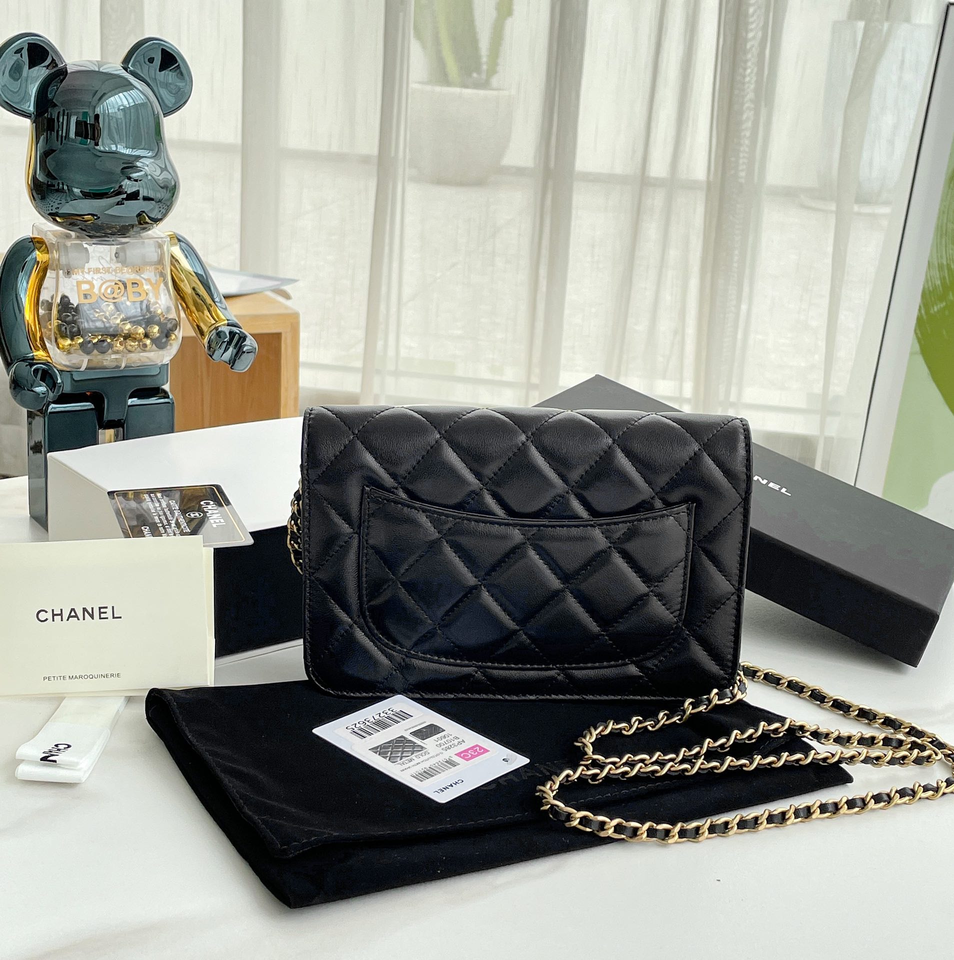 Bagsaaa Ch**el Wallet On Chain Black AP3285 - 12.3 × 19.2 × 3.5 cm