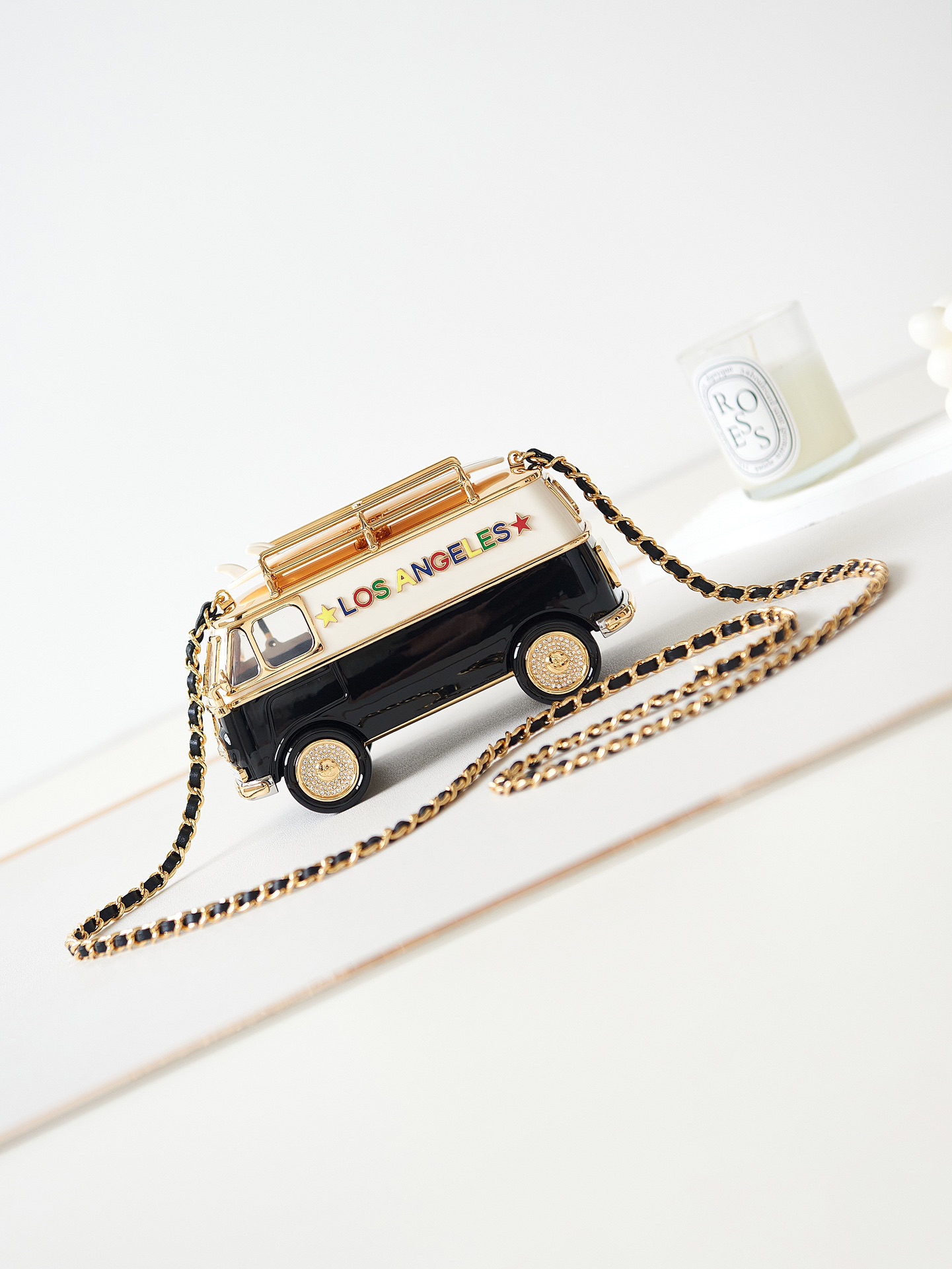 Bagsaaa Ch**el Mini Van Minaudiere Black/White/Gold AS4590 - 9.4 × 16 × 8.7 cm